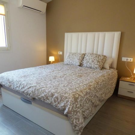 Apartment Caradridos Torre Del Mar Centro 1 Minute From The Beach Bagian luar foto